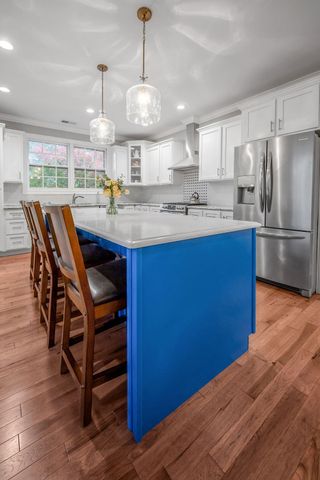 2124 Taborlake Circle, Lexington, KY 40502