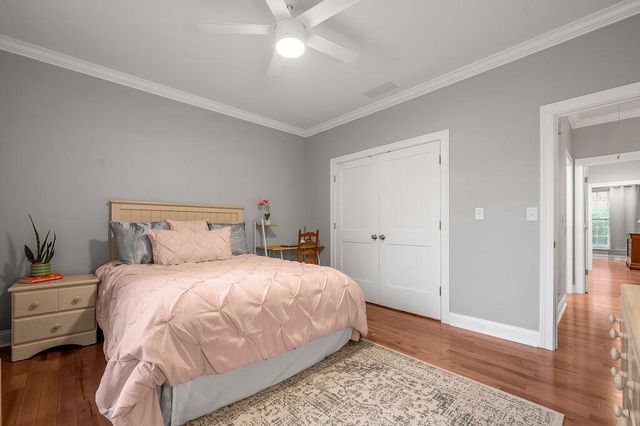 2124 Taborlake Circle, Lexington, KY 40502