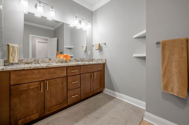 2124 Taborlake Circle, Lexington, KY 40502