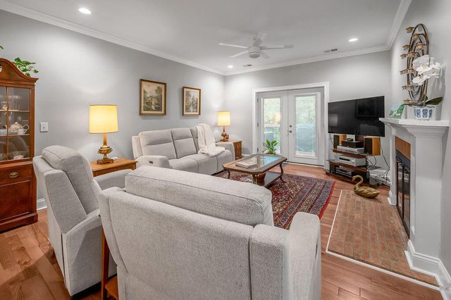 2124 Taborlake Circle, Lexington, KY 40502