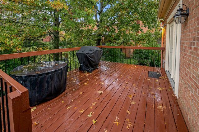 2124 Taborlake Circle, Lexington, KY 40502