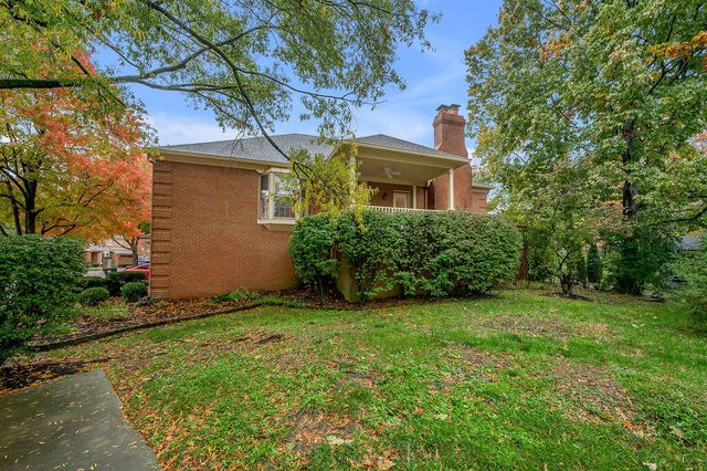 2124 Taborlake Circle, Lexington, KY 40502