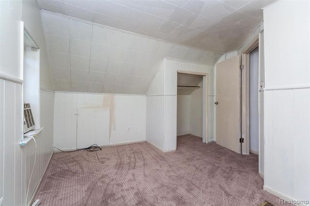 24567 Tallman, Warren, MI 48089