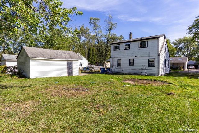 24567 Tallman, Warren, MI 48089