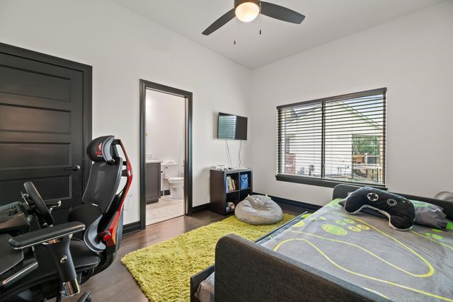 5817 N Edwards Ct, Wichita, KS 67204