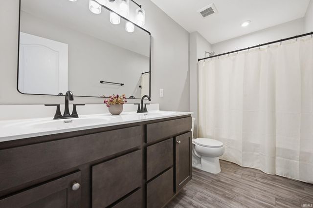 227 Oakhurst Way, Westfield, IN 46074