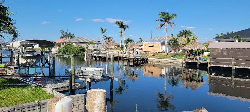 7 Old Burnt Store RD N, Cape Coral, FL 33993