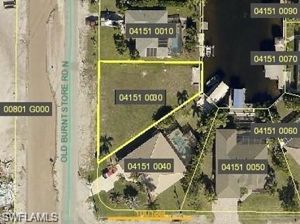 Image 2 of property listing at 7 Old Burnt Store RD N, Cape Coral, FL 33993
