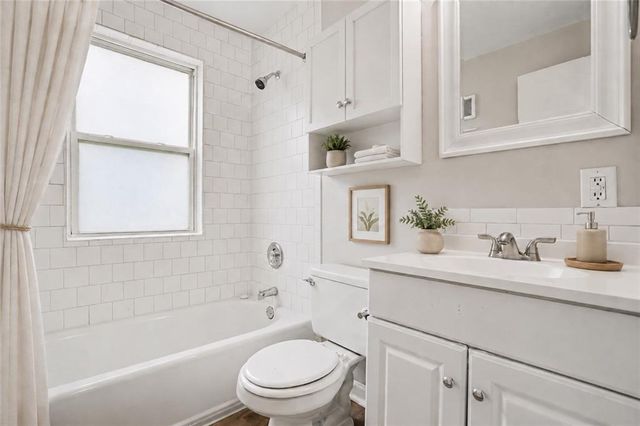 1405 E 133rd Street, Grandview, MO 64030