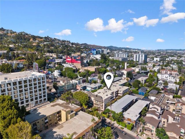 1010 Palm Avenue 207, West Hollywood, CA 90069