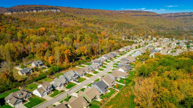 530 Deer Valley Drive, Hixson, TN 37343