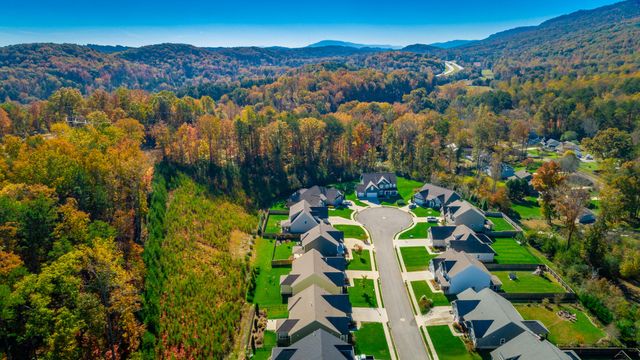 530 Deer Valley Drive, Hixson, TN 37343