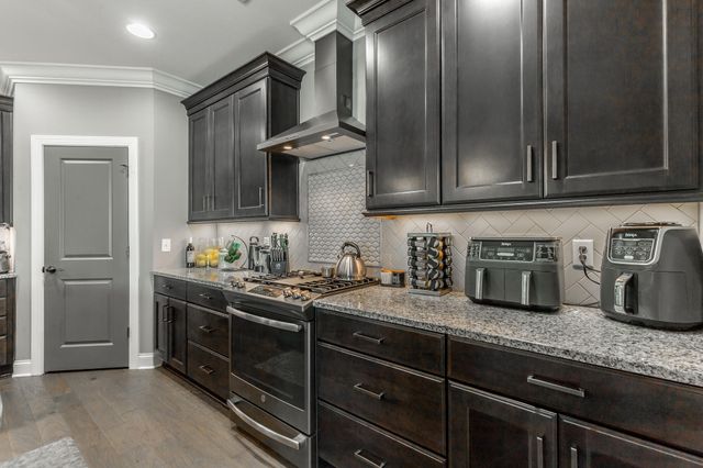 530 Deer Valley Drive, Hixson, TN 37343