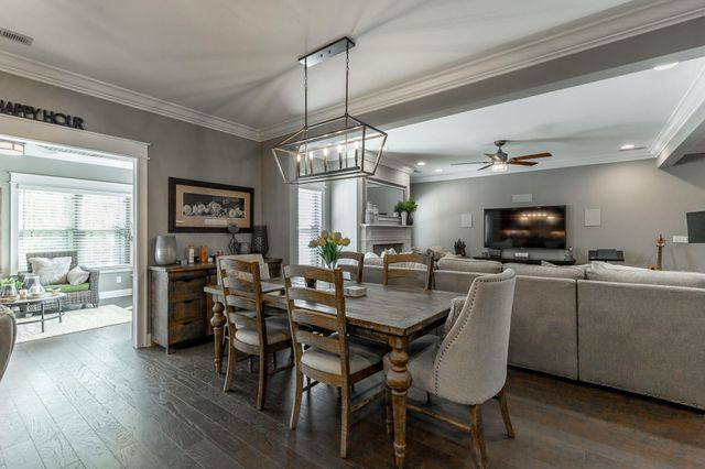 530 Deer Valley Drive, Hixson, TN 37343