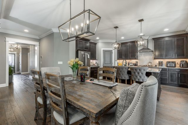 530 Deer Valley Drive, Hixson, TN 37343