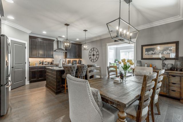 530 Deer Valley Drive, Hixson, TN 37343