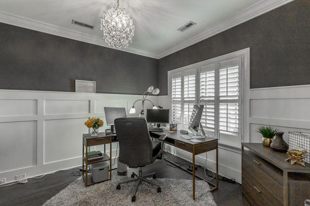 530 Deer Valley Drive, Hixson, TN 37343