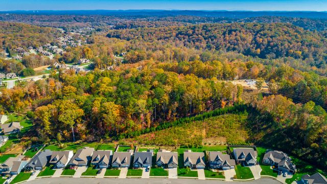 530 Deer Valley Drive, Hixson, TN 37343