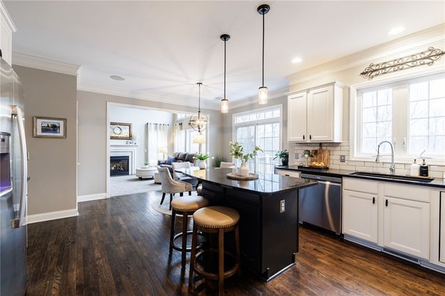 162 Millford Crossing, Penfield, NY 14526