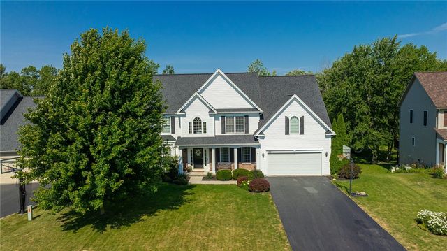 162 Millford Crossing, Penfield, NY 14526