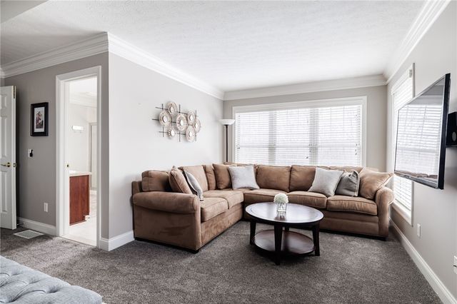 162 Millford Crossing, Penfield, NY 14526