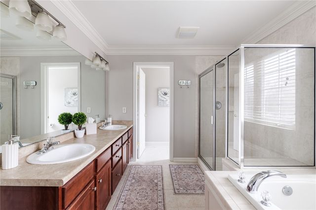 162 Millford Crossing, Penfield, NY 14526