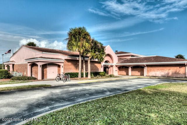 1115 Pinetree Drive, Indian Harbour Beach, FL 32937