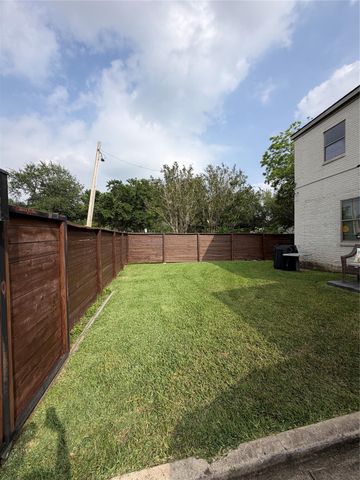 4630 Woodside Street 2, Houston, TX 77023