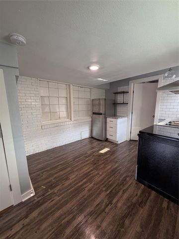 4630 Woodside Street 2, Houston, TX 77023