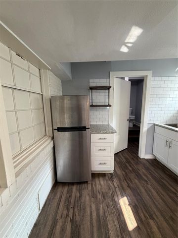 4630 Woodside Street 2, Houston, TX 77023