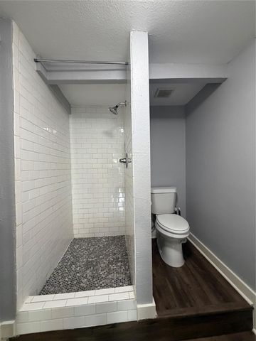 4630 Woodside Street 2, Houston, TX 77023