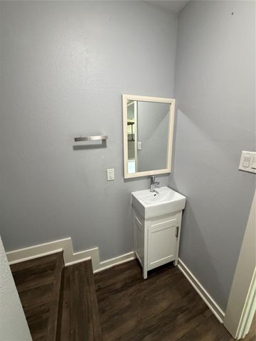 4630 Woodside Street 2, Houston, TX 77023