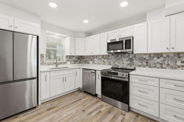 1558 Forest Street, Columbus, OH 43206