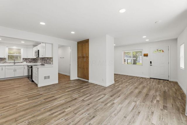 1558 Forest Street, Columbus, OH 43206