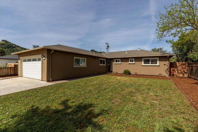 215 Longview Drive, Morgan Hill, CA 95037