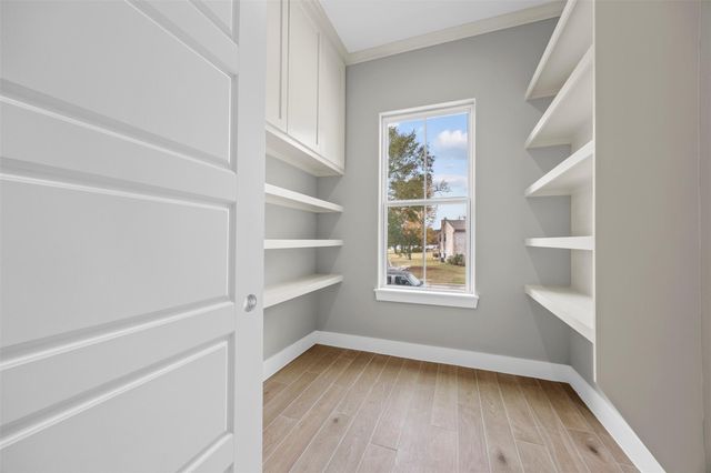 1511 Greenbriar Drive, Huntsville, TX 77340