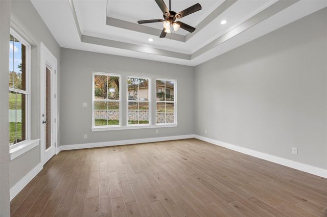 1511 Greenbriar Drive, Huntsville, TX 77340