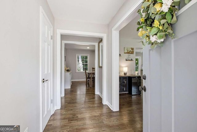 1256 Longwood Drive SW, Marietta, GA 30008