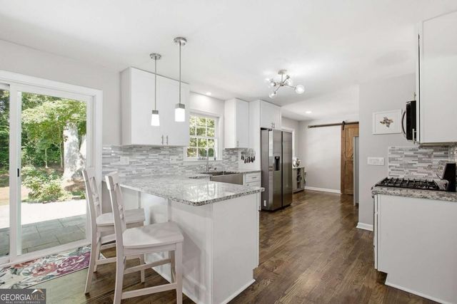 1256 Longwood Drive SW, Marietta, GA 30008
