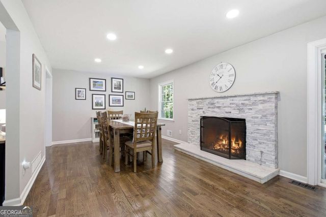 1256 Longwood Drive SW, Marietta, GA 30008