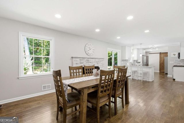 1256 Longwood Drive SW, Marietta, GA 30008