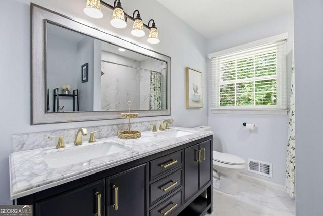 1256 Longwood Drive SW, Marietta, GA 30008