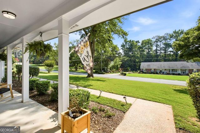 1256 Longwood Drive SW, Marietta, GA 30008