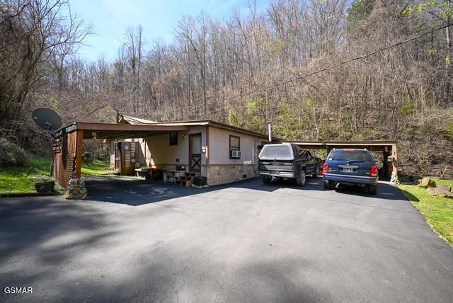 1069 Bryan View Road, Sevierville, TN 37862