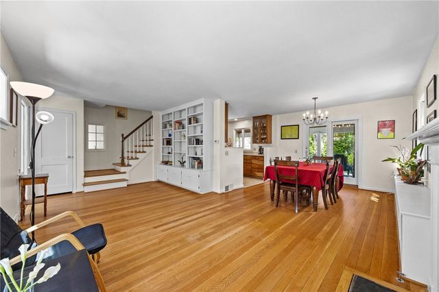 202 Clovercrest Drive, Brighton, NY 14618