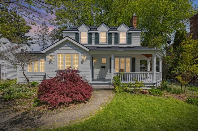 202 Clovercrest Drive, Brighton, NY 14618