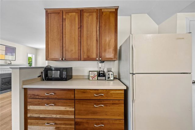 202 Clovercrest Drive, Brighton, NY 14618