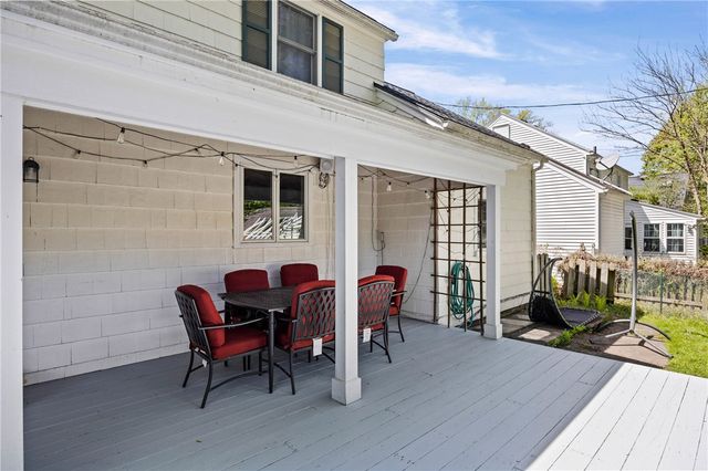 202 Clovercrest Drive, Brighton, NY 14618