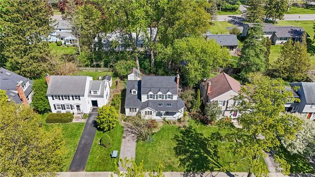 202 Clovercrest Drive, Brighton, NY 14618