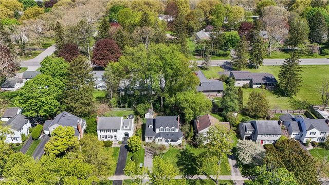 202 Clovercrest Drive, Brighton, NY 14618